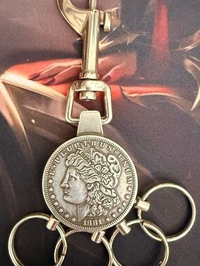 Novelty 1881 Morgan Silver Dollar Tribute Valet Keychain Multi-Ring Clasp